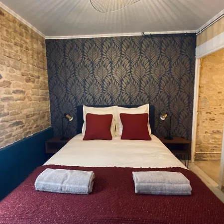 Oda ve Kahvaltı D'hotes Le Maroni 3*