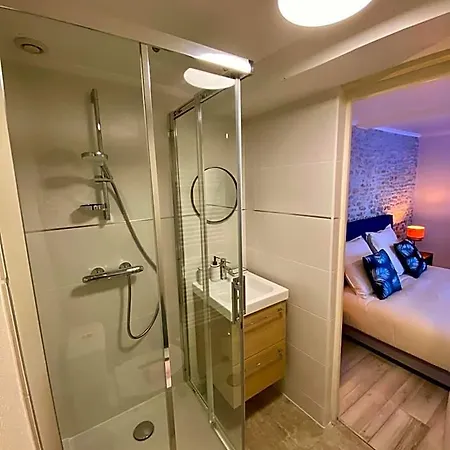 D'hotes Le Maroni Oda ve Kahvaltı